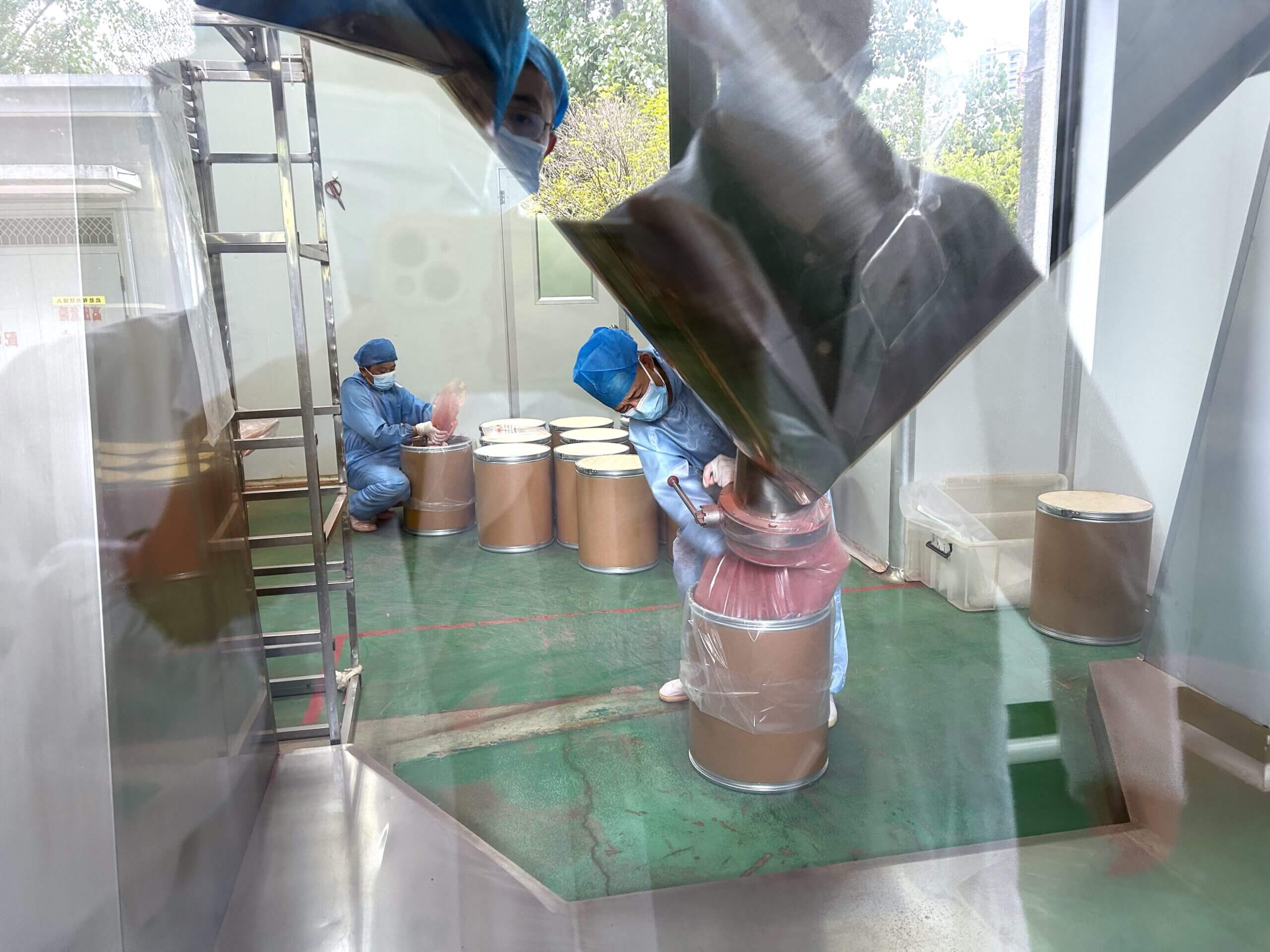 Blended and packaged red yeast rice